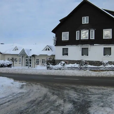 Dribischenhof فندق Usseln